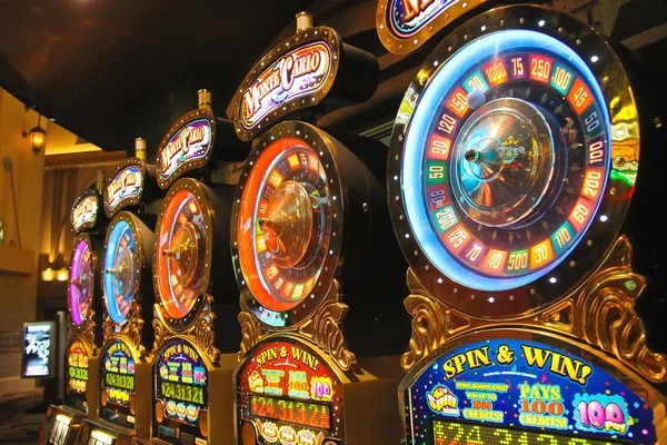Galactic Gems slot game interface on cancer toto showing five reels and gem symbols